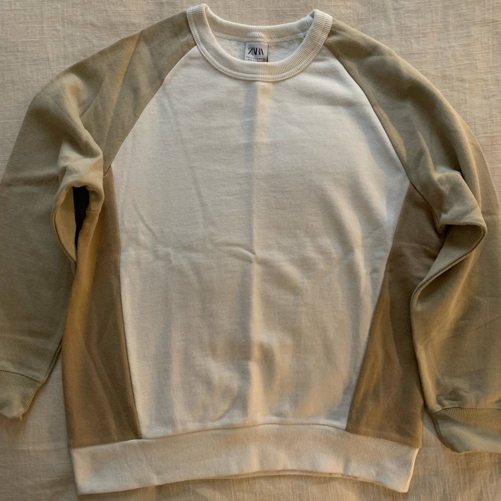 Zara Sweatshirt